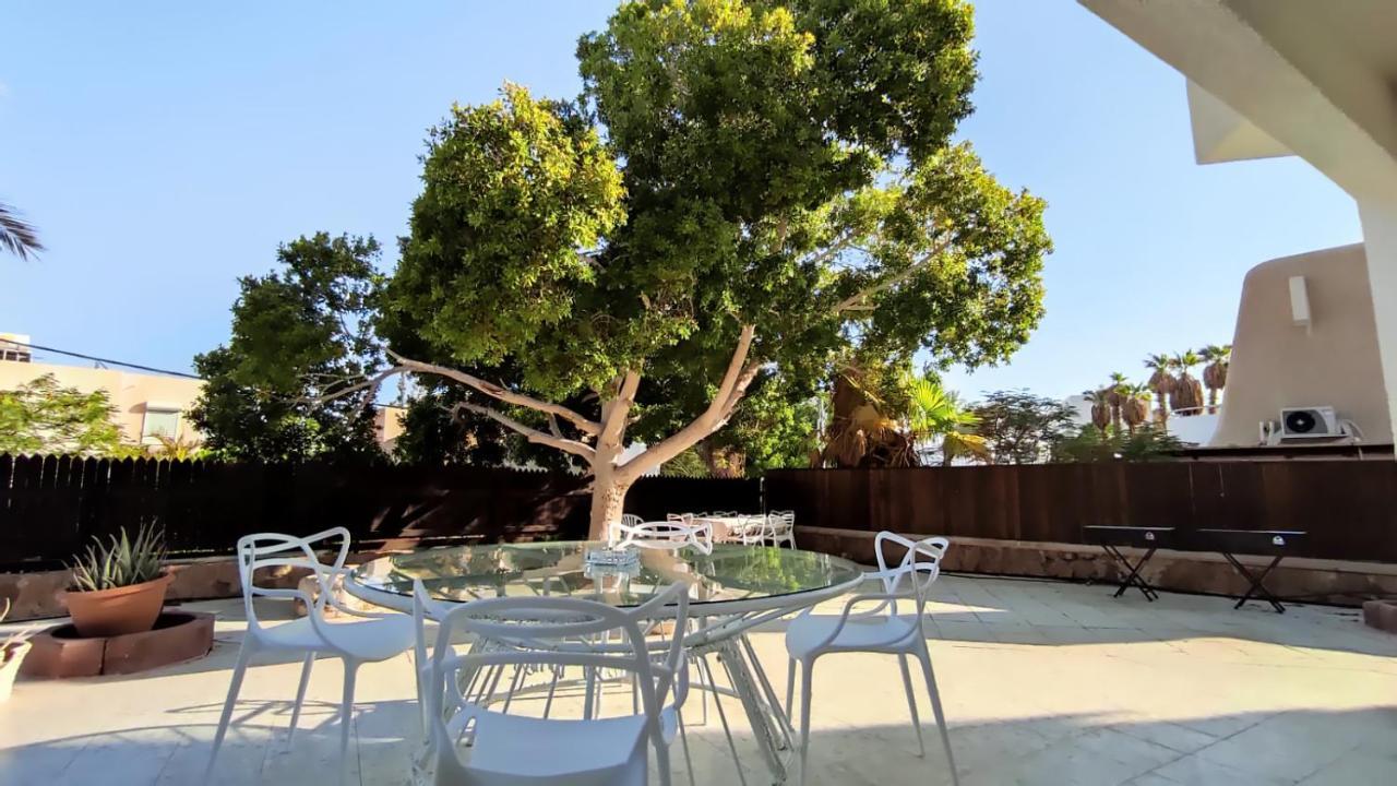Guest House "Villa Klara Eilat" Heated Pool And Sauna All Year Round 외부 사진